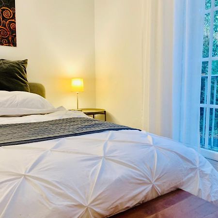 Bed and Breakfast Parc De Buc Buc  Exterior foto